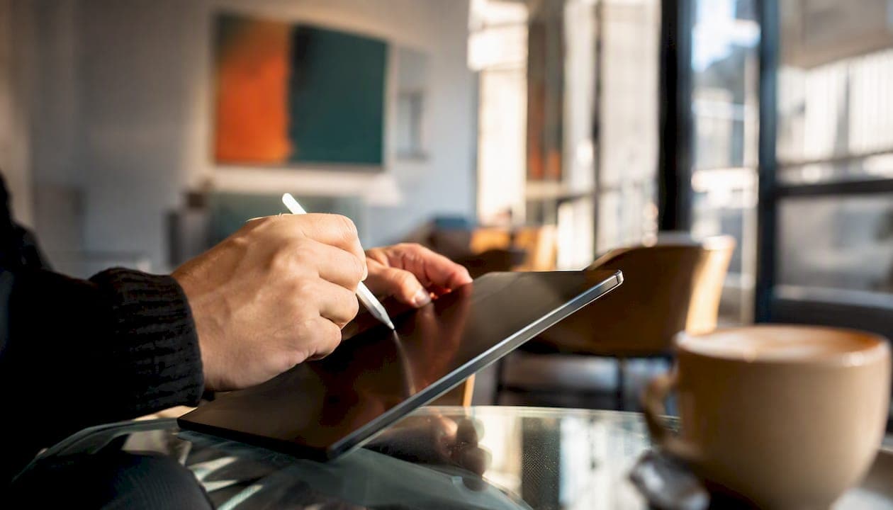Screenshot vs Video Feedback: A Practical Guide for Teams