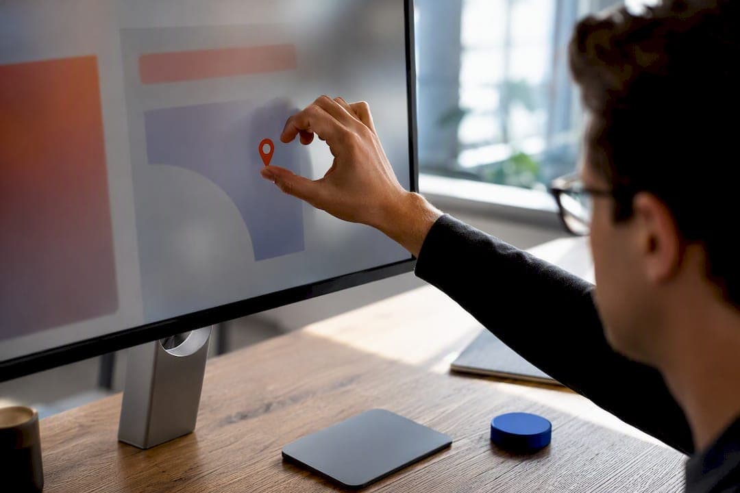 Designers (Save 2+ Hours): Pin Anchored Guest Reviews Without Accounts